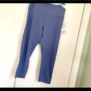 Wunder Train High Rise Crop 23” in Water Drop - Lululemon - NWT - Size 14